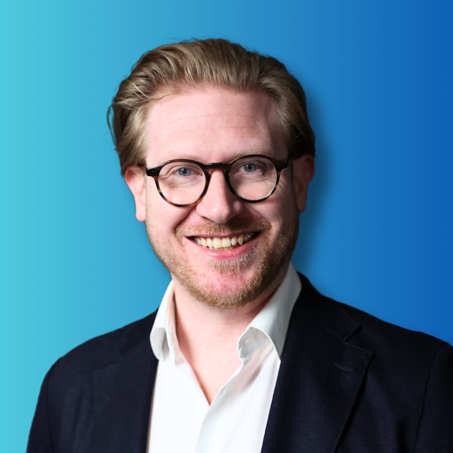 Mario Lochner - Finanzexperte